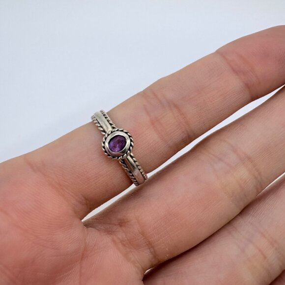 VTG Solid Sterling Silver 925 Amethyst Bezel Set Rope Border Ring Size 7.75 - Picture 5 of 9